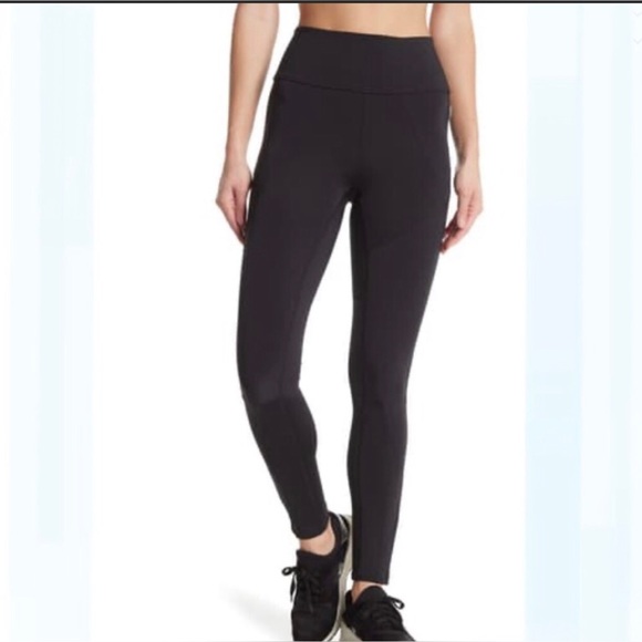 *Sold* FP Movement “Born to Run” Leggings - Picture 2 of 5